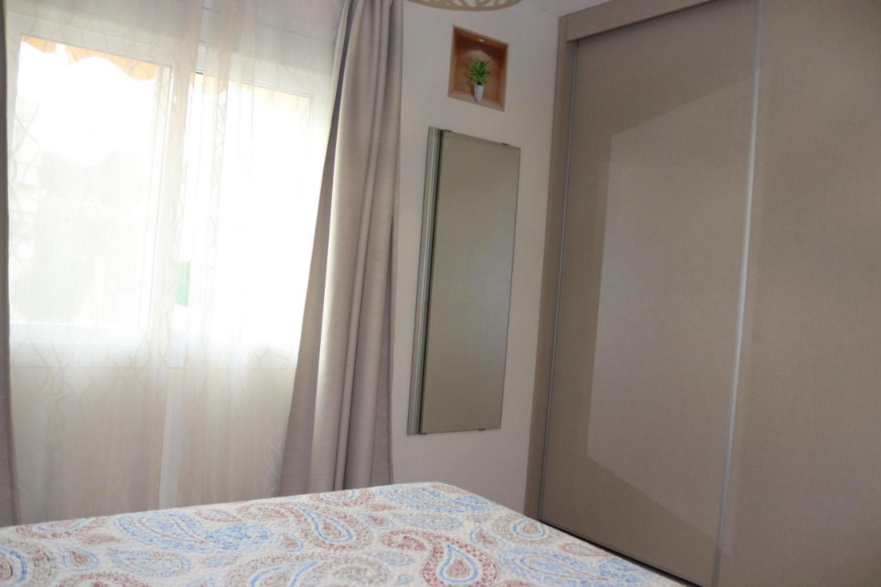 Apartamentos Carihuela Playa, Acogedor, Wifi Y Fibra Optica Torremolinos Eksteriør bilde